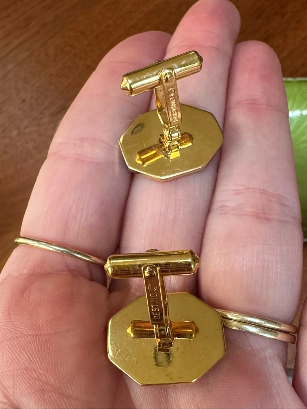 Vintage Destino Black Onyx Cufflinks Gold Tone Mid Century Western